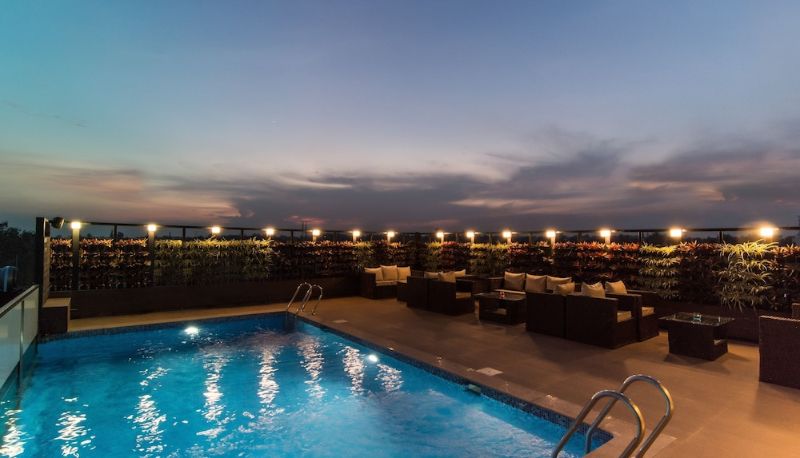 Piscina - Roopa Elite