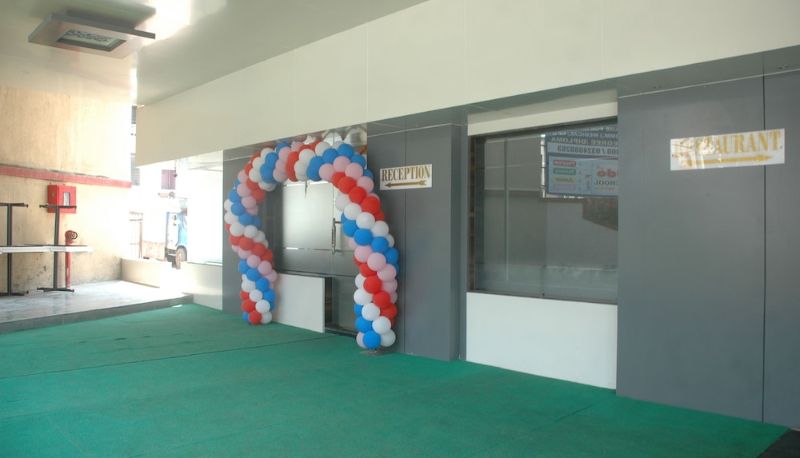 Lobby - Hotel Galaxy Residency