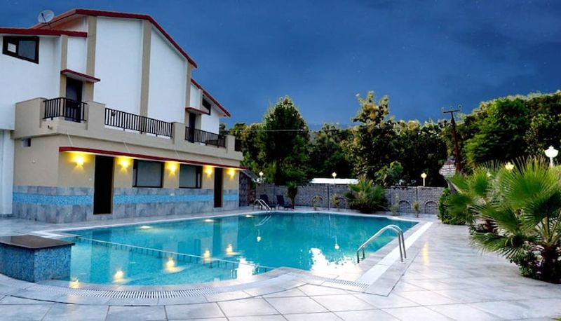 Pool - The Tiger Groove Resort