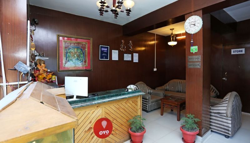 Recepcja - OYO 7008 Astha Cottage