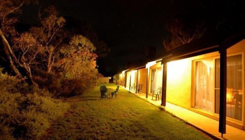 Terasse - Burra Motor Inn