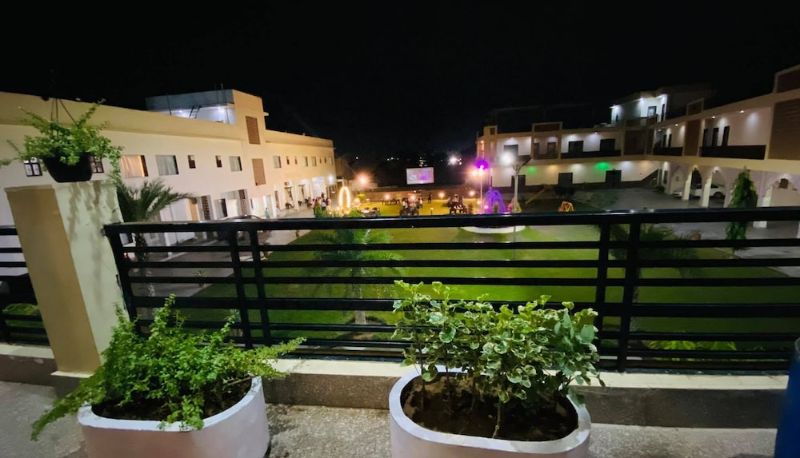 Hall - Hotel Kumkum Palace