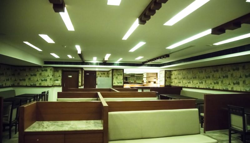 Restaurant - Hotel Shreya