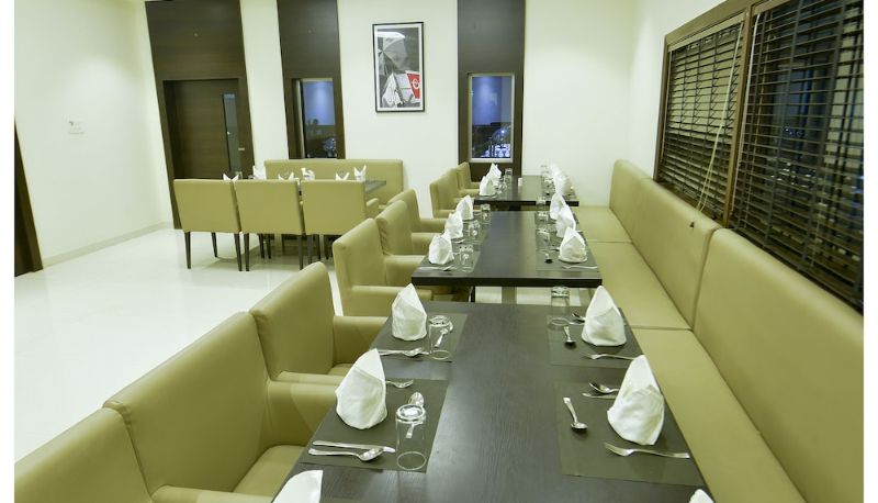 Restaurant - The Lohana Village Resort