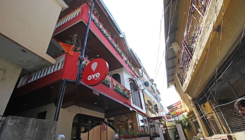 Info - OYO 8990 Wooden Paradise Nainital