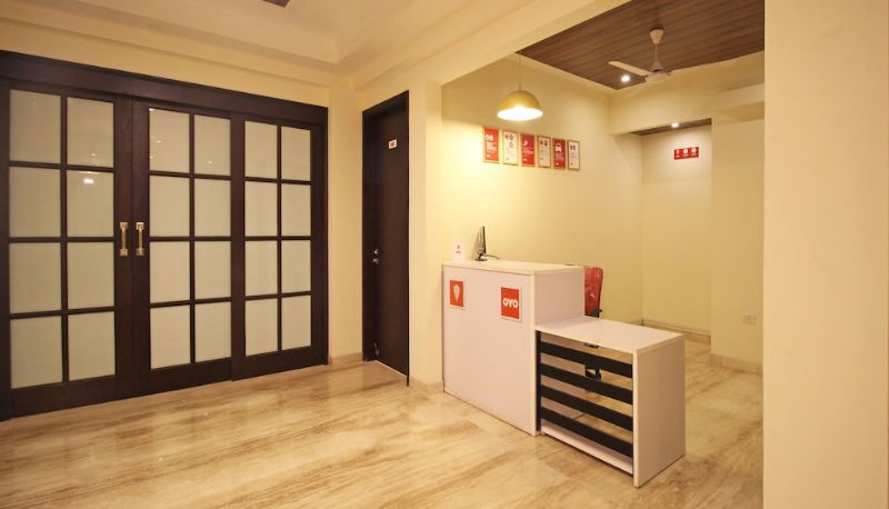 Reception - OYO Flagship 511 Sohna Road Omaxe Mall
