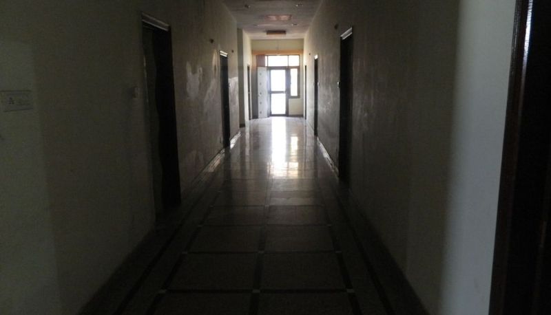 Hall - Hotel Mid Town