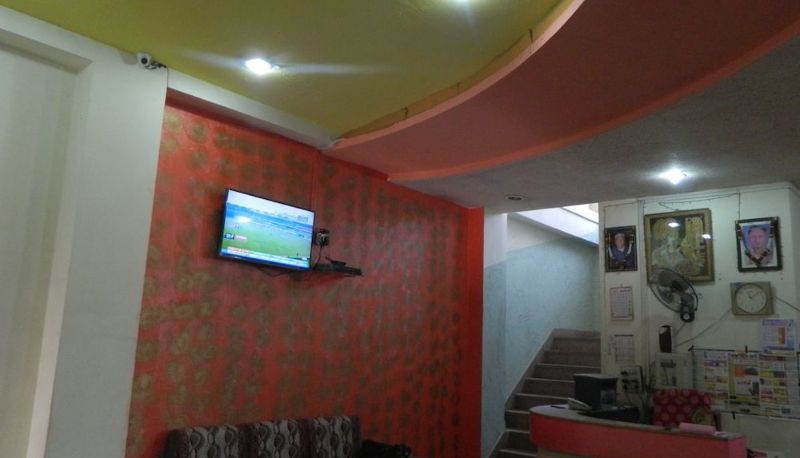 Reception - Hotel Mid Town