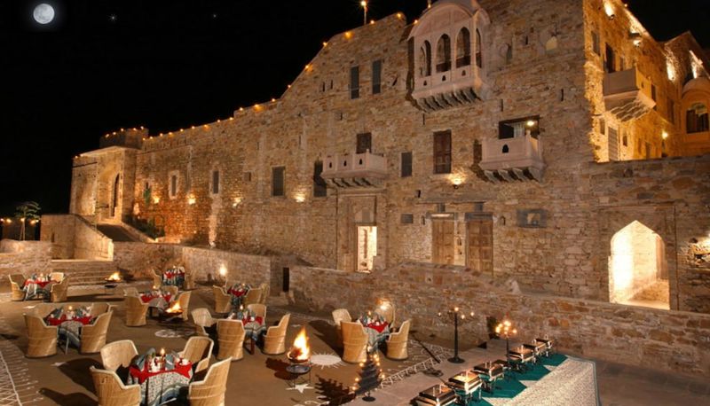 レストラン - Alwar Fort Dadhikar