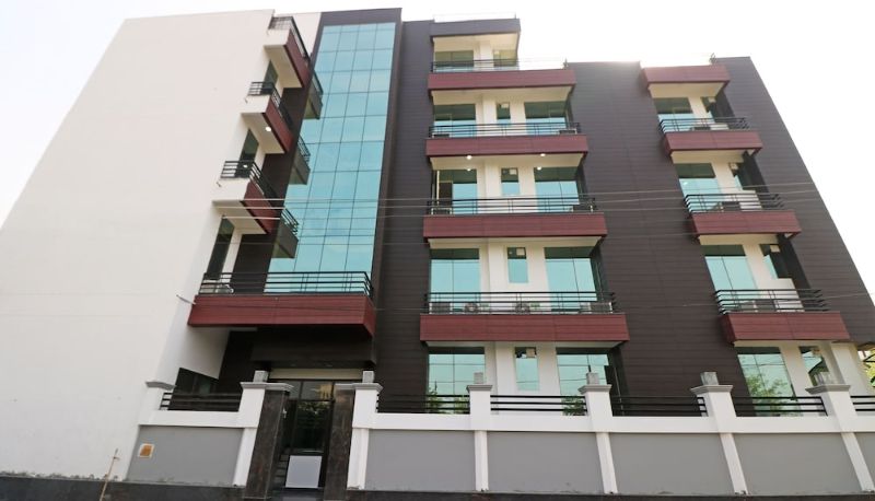 Info - Hotels Petals Inn