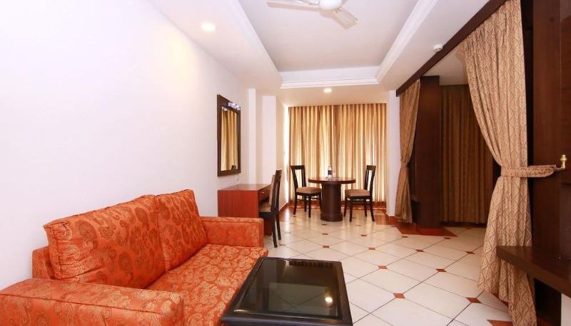 Standard room - Hotel Emarald Hotel