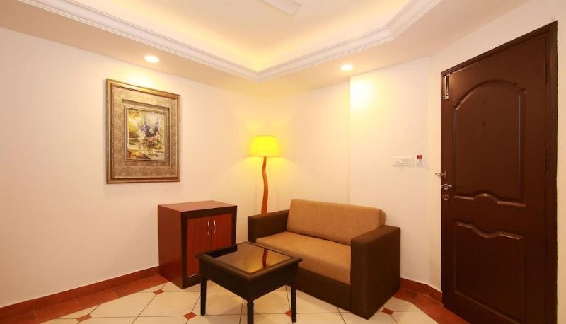 Standard room - Hotel Emarald Hotel