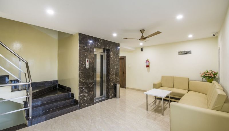 Lobby - Ostin Viceroy Grand