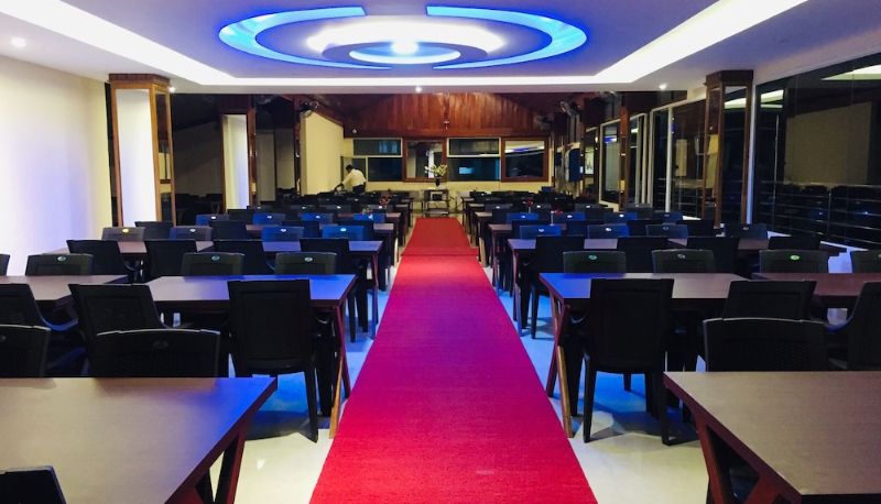 Restaurant - Eagle Eye Resorts