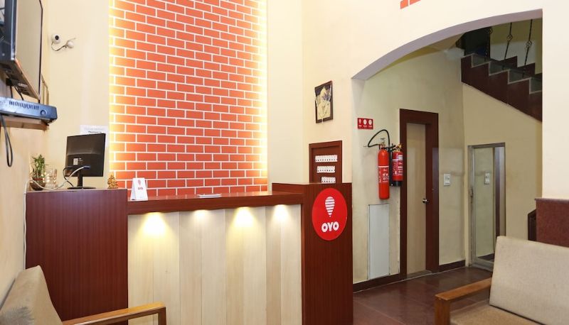 Recepción - OYO 7859 Hotel Gurukripa
