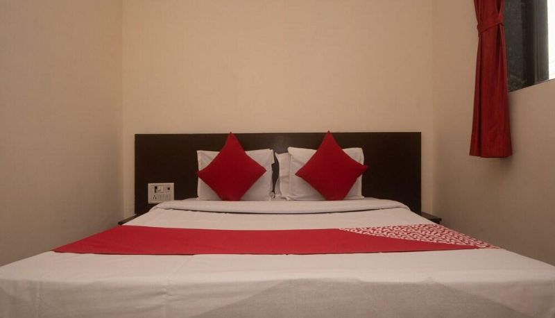 Apartment - OYO 23285 The Diplomat Lodging