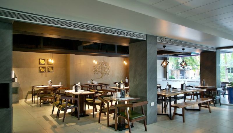 Restaurant - Purple Cloud Hotel