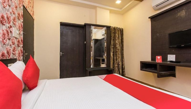 Apartment - OYO 23471 Hotel Hilton Tower