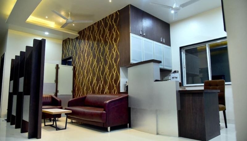 Hall - Hotel Pushpak Satara