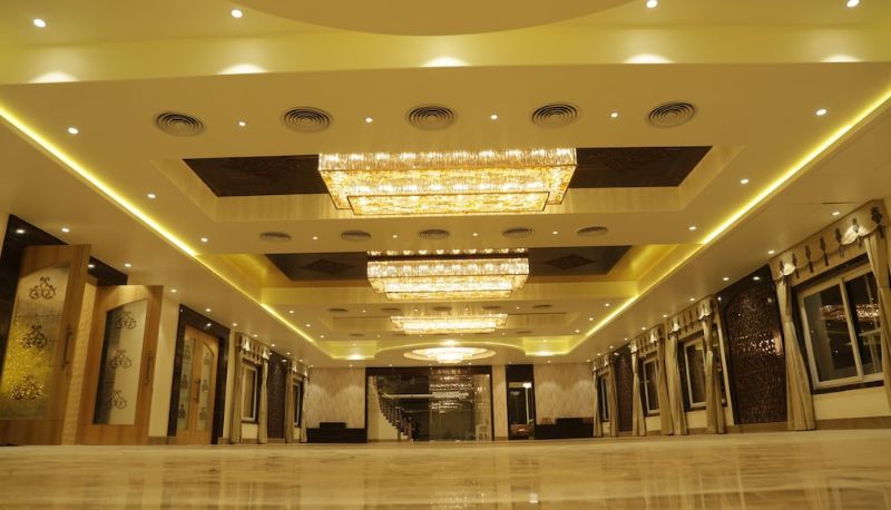 Hall - Hotel  Jannat Celebration