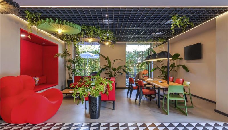 Bar - ibis Bucharest Politehnica