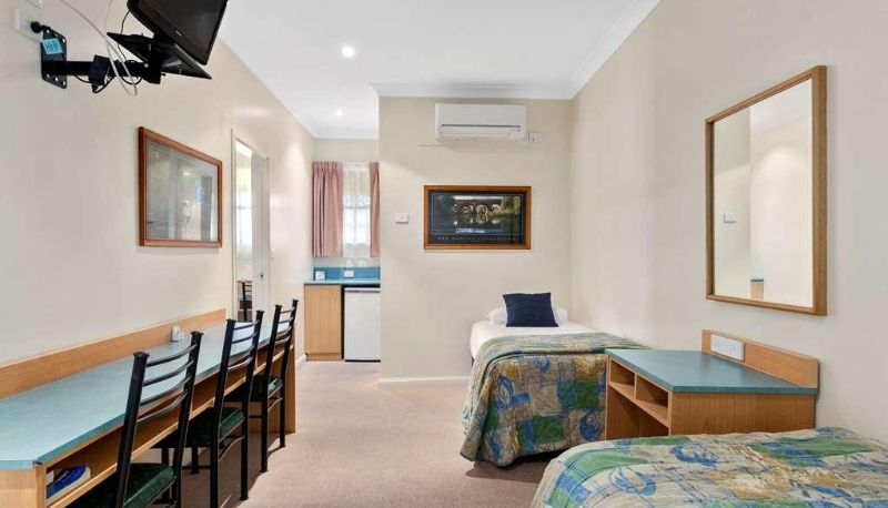 Standard room (single) - Comfort Inn Sovereign Gundagai