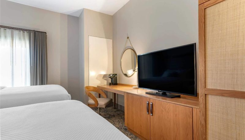 Camera - Trademark Collection by Wyndham Lyric Hotel West End