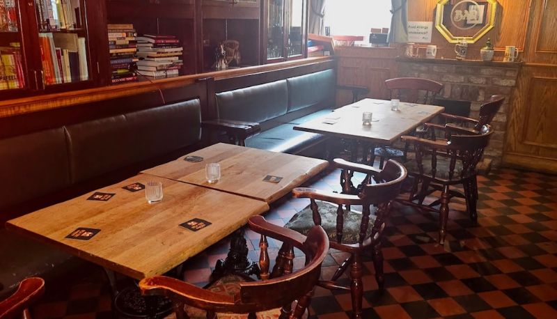 Información - The Waggon & Horses