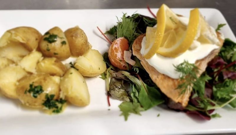 Restaurant - The Sycamore Inn