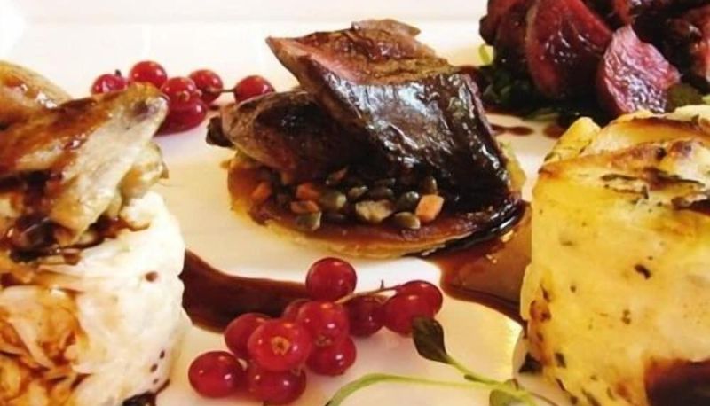 Restaurant - The Nobody Inn