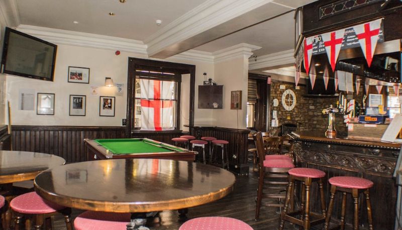 Bilgi - The Royal Oak Hotel