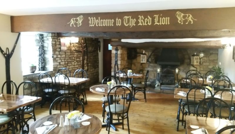 Restauracja - The Red Lion