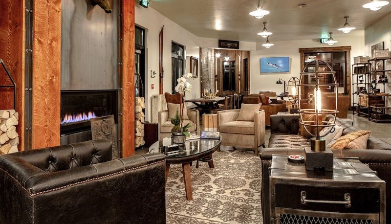 Hall - Compass Rose Lodge