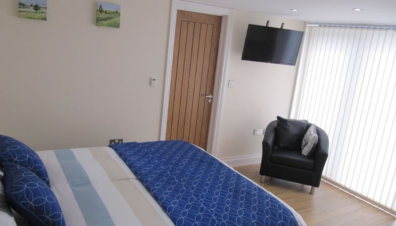 Info - Tidmoor Farm Vegetarian B&B