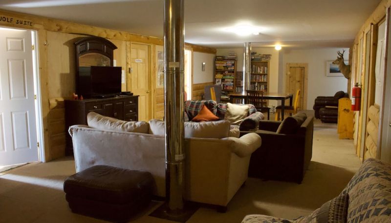 Hall - Alpine Creek Lodge