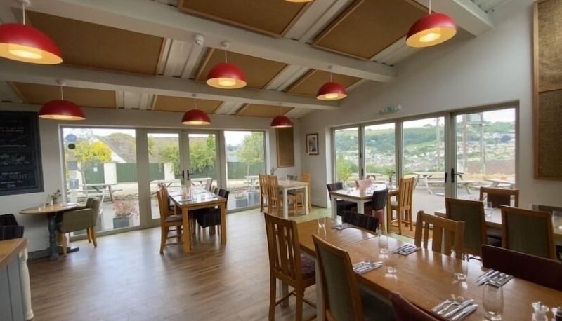 Restaurant - The Bell Inn