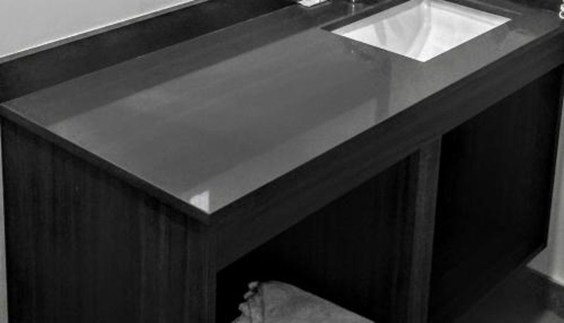Salle de bain - Jewel City Inn