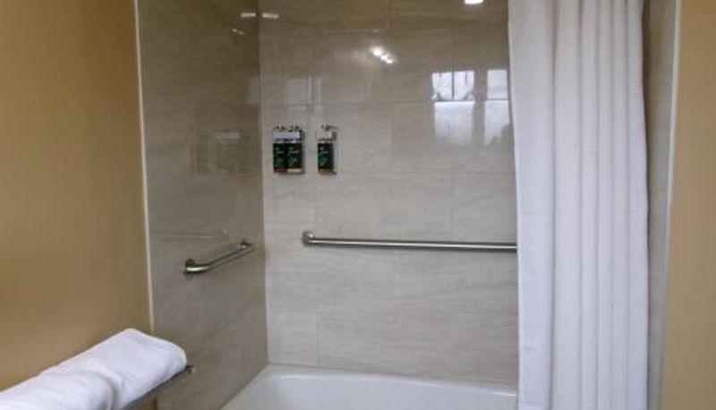Info - Carmel Wayfarer Inn