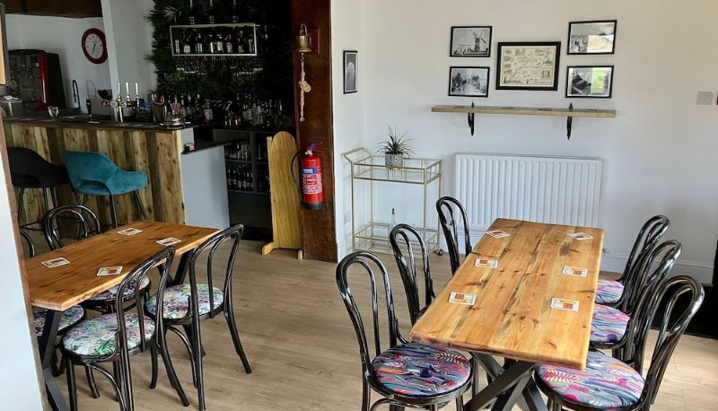 Info - Crown Lodge Bed & Breakfast