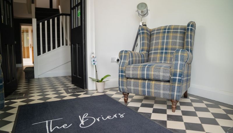 Info - The Briers