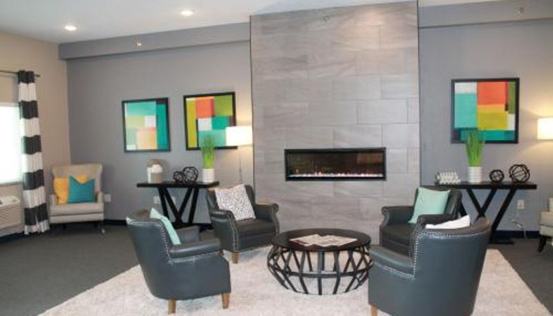 Bilgi - Reston Lodge & Suites - Emmetsburg