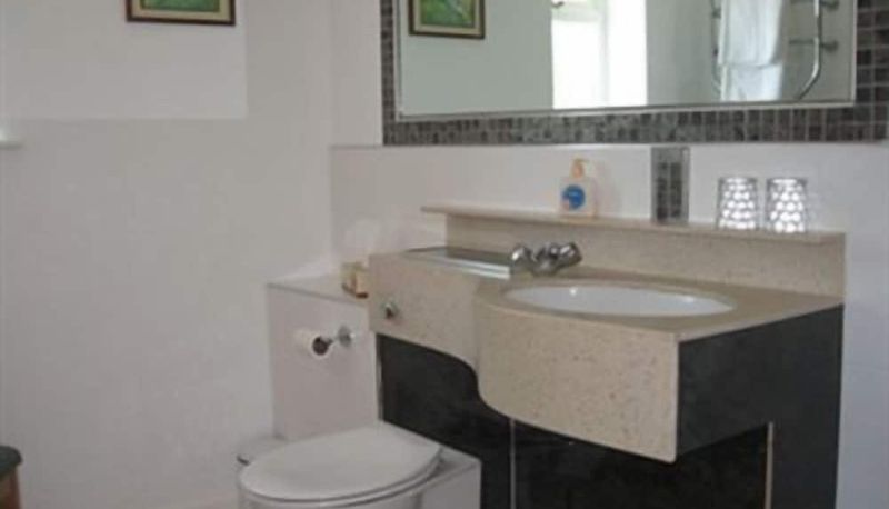 Info - Hazelwood Guest House