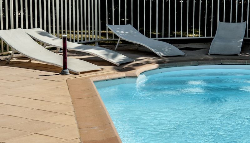 Piscina - Hôtel Leukos