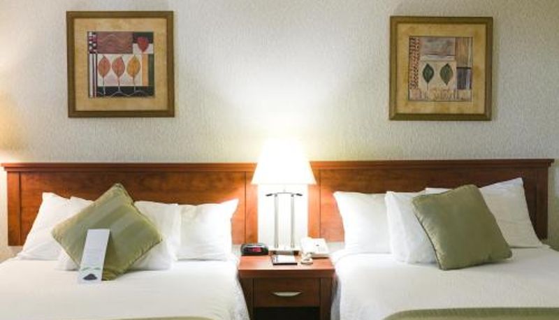 Camera - Victoria Inn Flin Flon