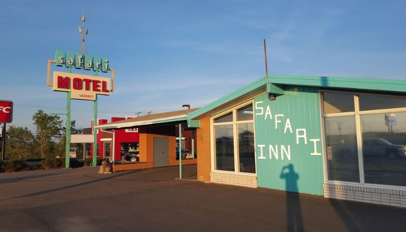 Info - Safari Inn Motel