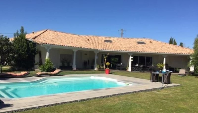 Piscina - Le Temps des Hôtes