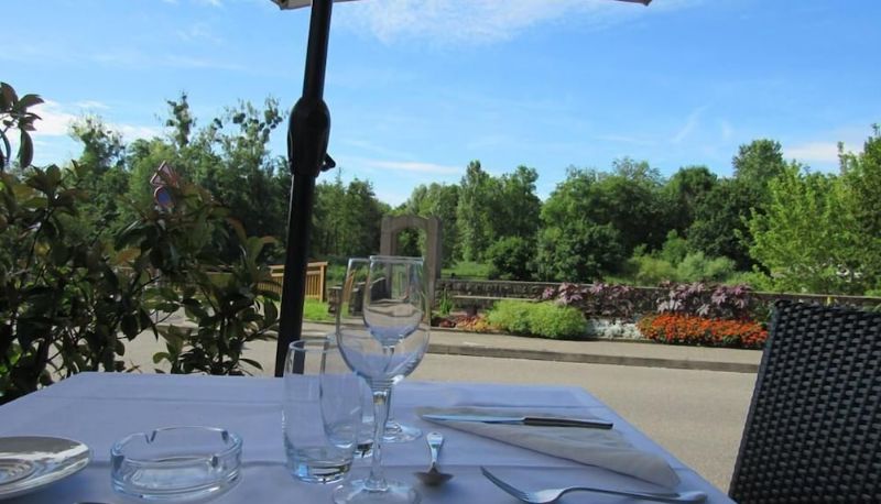 Ristorante - Hotel Au Petit Pont