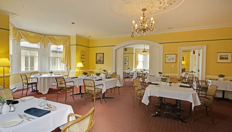 Restaurant - The Briars Resort & Spa