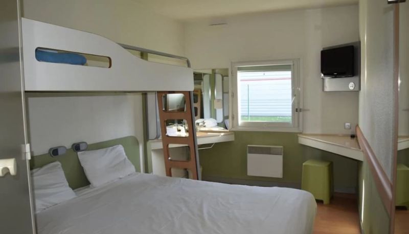Info - Hotel Design Booking
