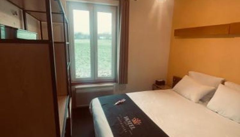 Info - Hôtel les Paturelles
